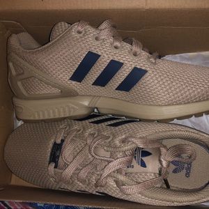 Adidas ZX flux K in hemp Size 6.5